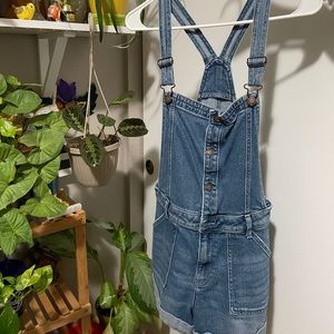 hollister mom short overalls SOLD